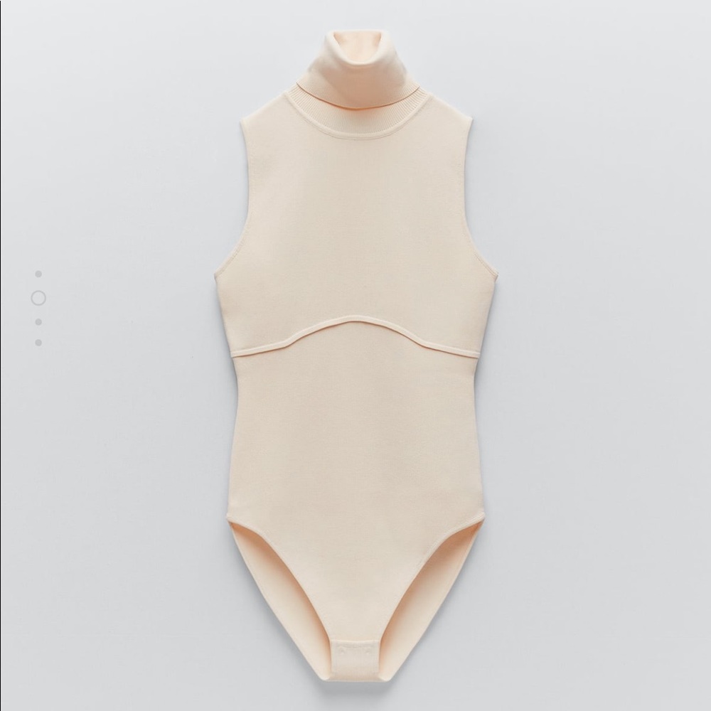 Zara high collar knit bodysuit Cream Small NWT